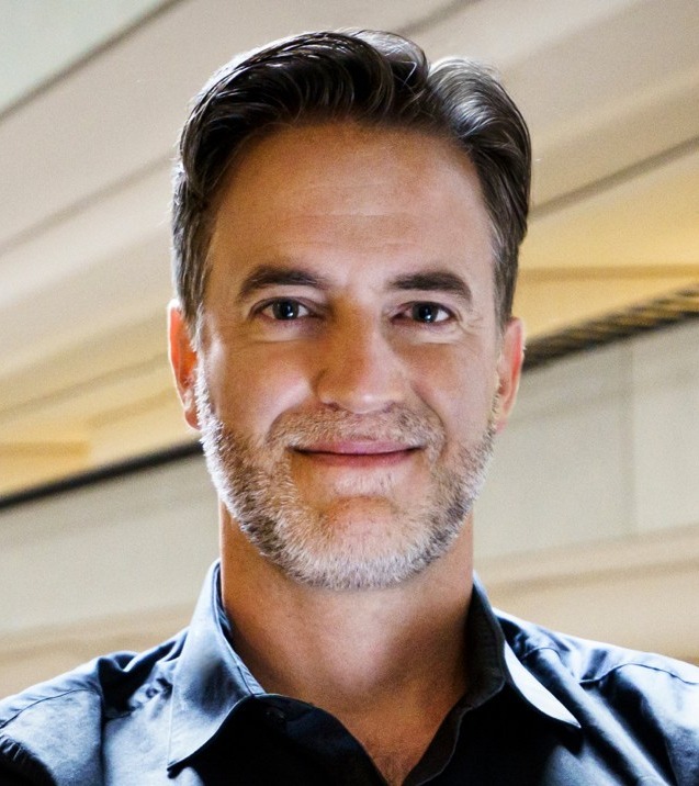 Leighton Smith