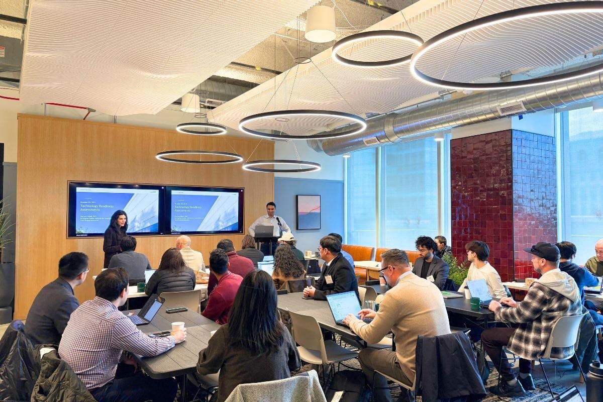 Founders attending an Alchemist Chicago workshop session